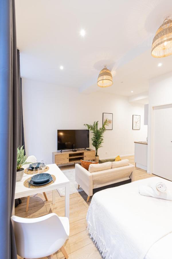 Luz - Appartement Hyper Centre Saint-Etienne מראה חיצוני תמונה